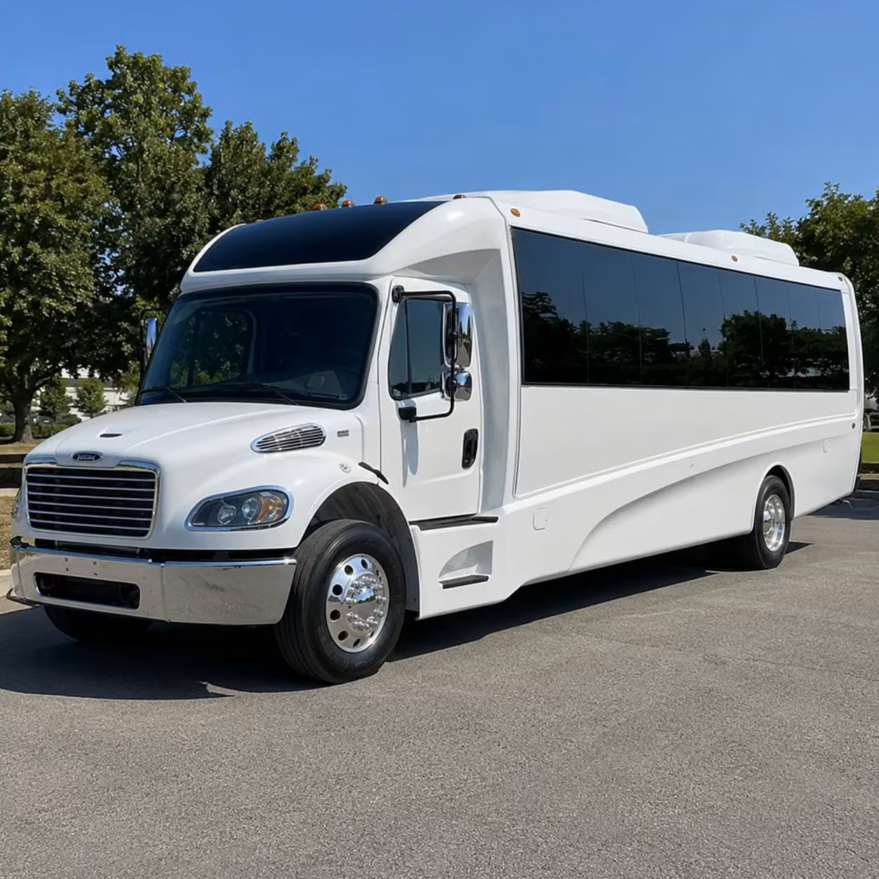 sumter 18 passenger minibus rental